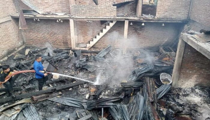 Obat Nyamuk Lupa Dimatikan, 7 Rumah di Soppeng Ludes Terbakar