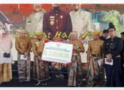 Gubernur Sulsel Serahkan Bantuan Rp10 M ke Pemkab Jeneponto