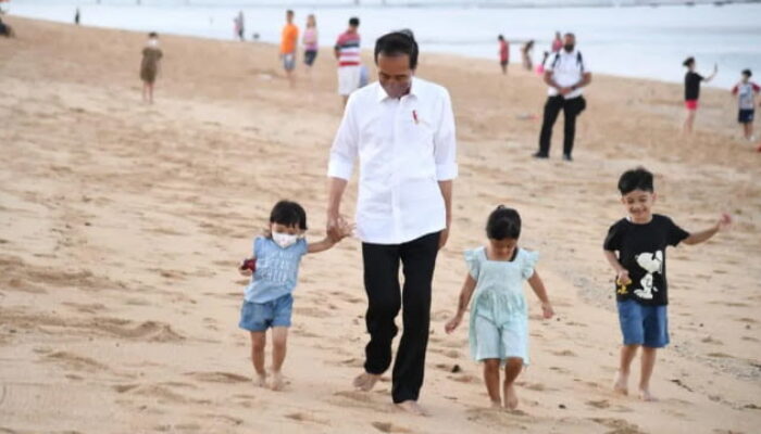 Jokowi Izinkan Ekspor Pasir Laut Dikritik Keras Pegiat Media Sosial