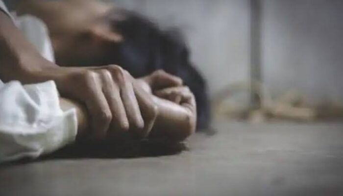 Mabuk Miras, Remaja Lucuti Pakaian Siswi SMP Lalu Disodok