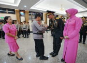 22 Pati Polri Terima Tanda Kehormatan Bintang Bhayangkara Pratama