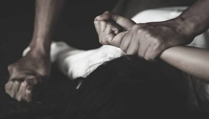 Edan, Suami Izin ke Istri Perkosa Gadis ABG, Lalu Ajak Threesome