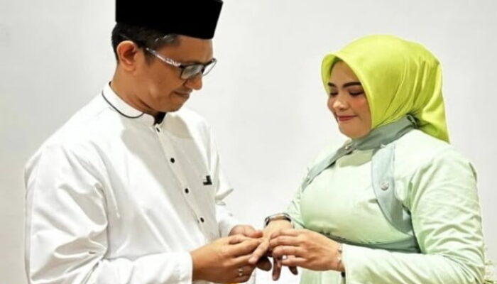 Kadis Kominfo Persunting Wakil Bupati Maros