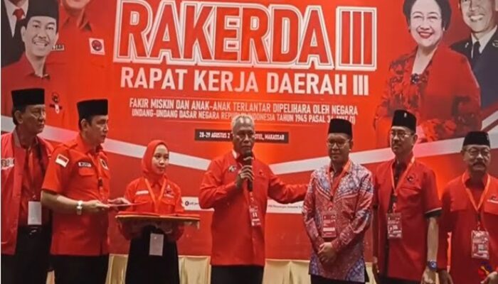Danny Pomanto Resmi Jadi Kader PDIP