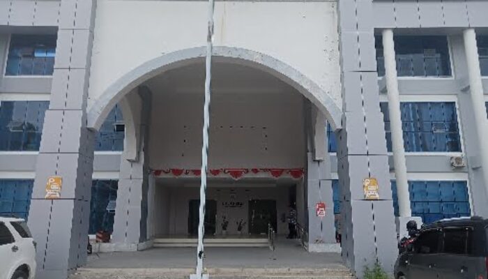 Proyek DAK Rp 300 M ‘Diperjualbelikan’ Staf Ahli dan Adik Kadis Sulbar?