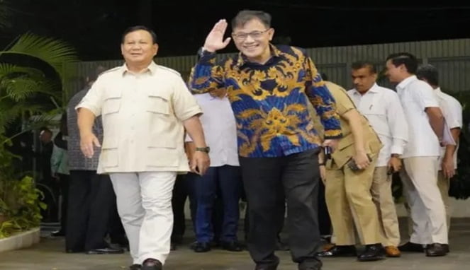 Prabowo Subianto dan Budiman Sudjatmiko usai mengadakan pertemuan di Jalan Kertanegara, Jakarta Selatan (Foto : istimewa)