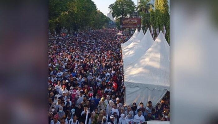 Massa Gerak Jalan Gembira Anies-Cak Imin Menyemut di Makassar