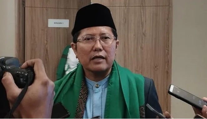 KH Cholil Nafis
