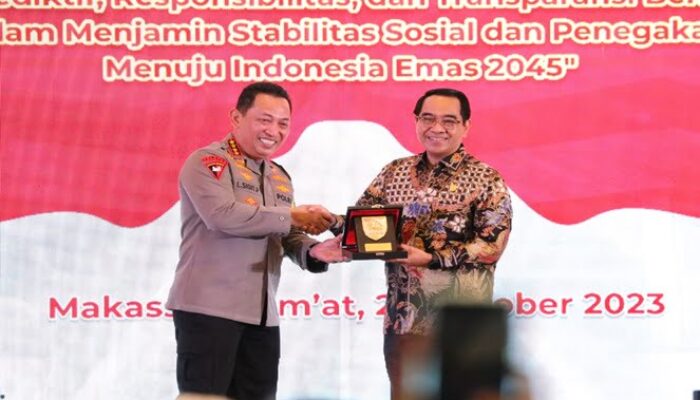 Kapolri Bawakan Kuliah Kebangsaan di Unhas