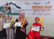 Singkirkan 20 Pesaing, Murid SDN Borong Makassar Sabet Juara 1 Lomba Baca Puisi Islami