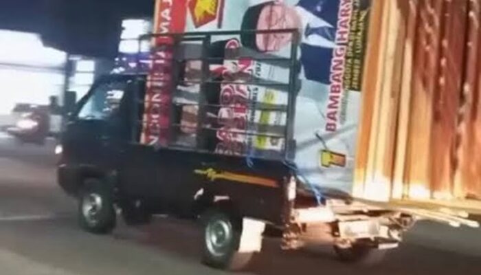 Polri Didesak Usut Kasus Pemasangan Baliho Prabowo-Gibran