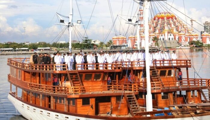 Wali Kota Makassar Lantik 12 Camat