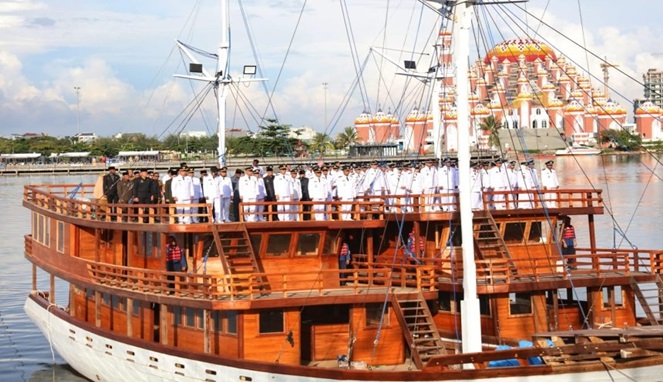 Wali Kota Makassar Lantik 12 Camat