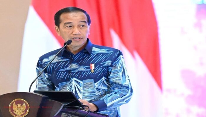 Jokowi Sombong : Kalian Hebat Kalau Bisa Mengalahkan Saya