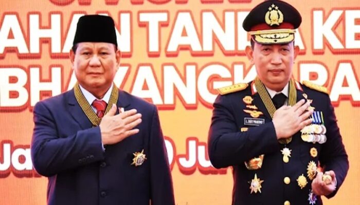 Presiden Terpilih Prabowo Terima Penghargaan Tertinggi Polri