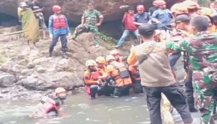 Dua Pelajar Hilang di Air Terjun Maros Ditemukan Meninggal Dunia
