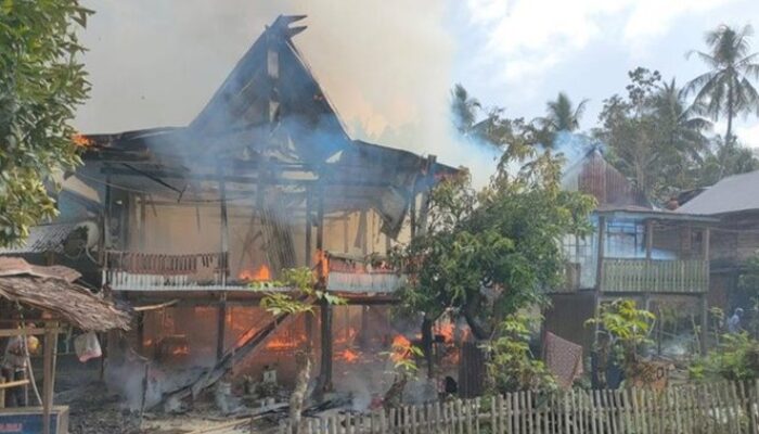 Lima Rumah Terbakar di Bonra, Kerugian Capai Rp 200 Juta