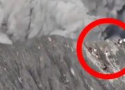 Viral Pendaki Terjebak Erupsi Gunung Dukono Terekam Kamera