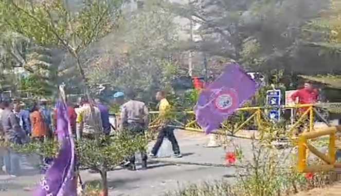 Aksi Demo Menyala di Hotel Gammara, Eks Karyawan Tuntut Hak Pesangon