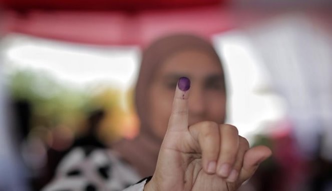 Nasib Pilkada 2024: Komisi II dan KPU Beda Pandangan Soal Kotak Kosong