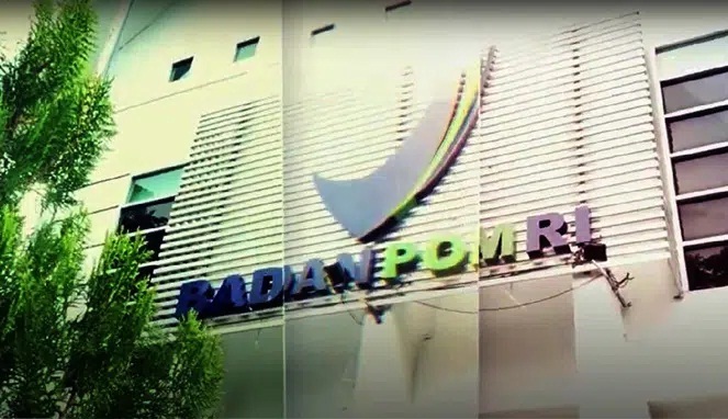 BPOM Hantam Produsen Skincare Ilegal, 16 Galon Bahan Berbahaya Diamankan!