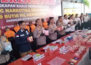 Pengungkapan Kasus Besar! Kapolda Sulsel Ungkap 29 Kg Narkoba di Makassar