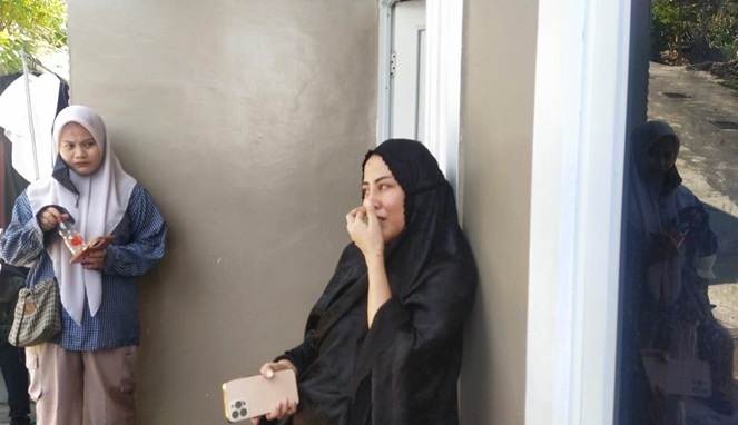 Viral Kosmetik dari ‘Ladang’ Surabaya Sampai ke Gudang Mewah Parepare!