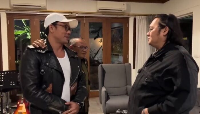 Ancaman Farhat Abbas Dijawab Denny Sumargo: Kalau Mau Pukul, Biar Saya Tangkis