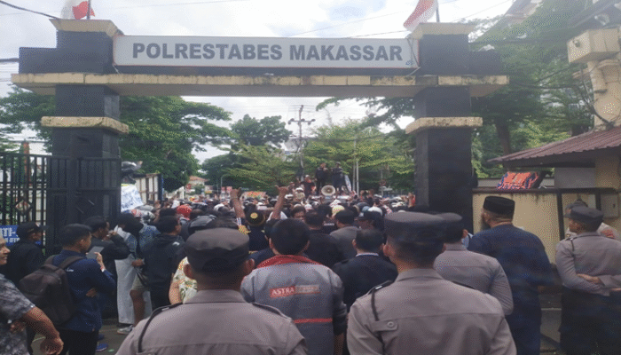 Warga Bitoa Bongkar Dugaan Penipuan Tanah, Ketua RW dan Oknum Polisi Terlibat?