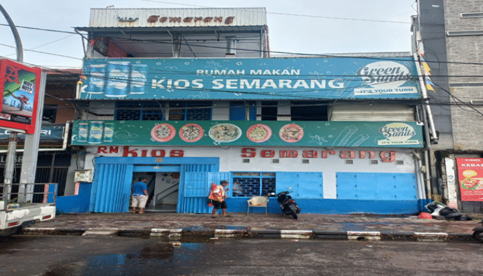 Kios Semarang, Sarang Pelanggaran, Pengunjung Muslim Jadi Korban!