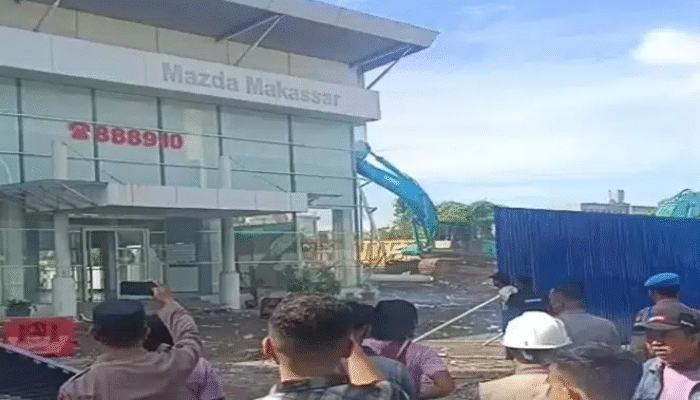 Lahan Showroom Mazda di Pettarani Makassar Akhirnya Dieksekusi
