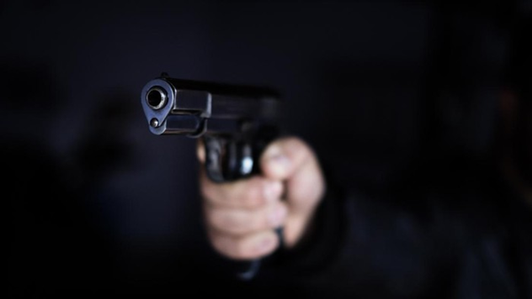 Ngaku Orang 'Ring Satu' Pria Pamer Pistol di Depok Bikin Geger Warga