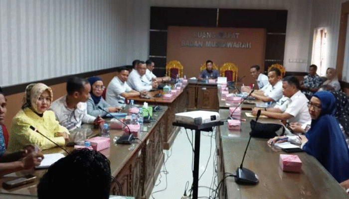 Proyek Takalar Diduga Diatur! DPRD Sorot Pegawai Baru Bernama Riang