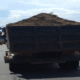Debu, Material, dan Bahaya, Dump Truk Bebas Berkeliaran di Gowa