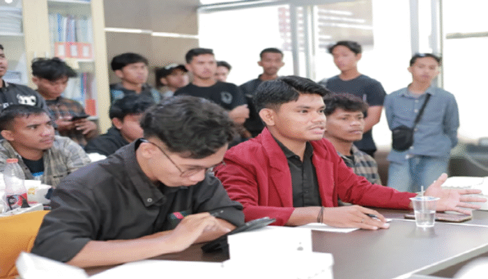 Gizi Gratis Jadi Malapetaka, 6.000 Lebih Siswa Tumbang, Orang Tua Panik