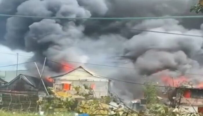 Pekuburan Beroanging Membara, Panah Melayang, Api Mengamuk