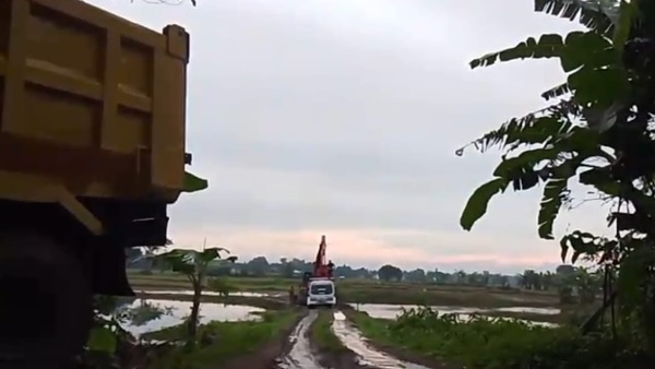 Diduga Tanpa Izin, Tambang Pasir di Bajeng Tetap Jalan Seperti Kebal Hukum