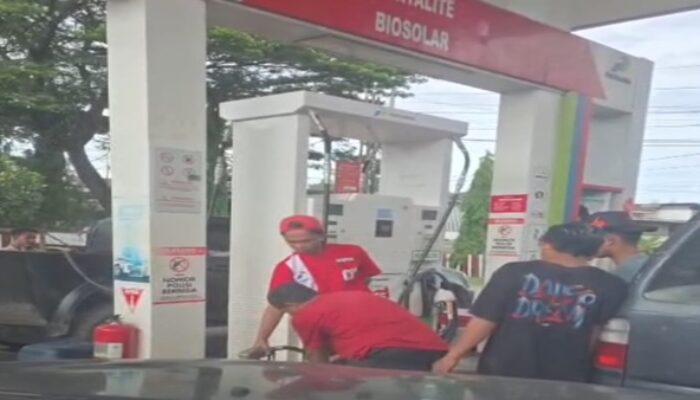 Video Bocor! Karyawan SPBU Diduga Terlibat Penyelewengan Solar Subsidi