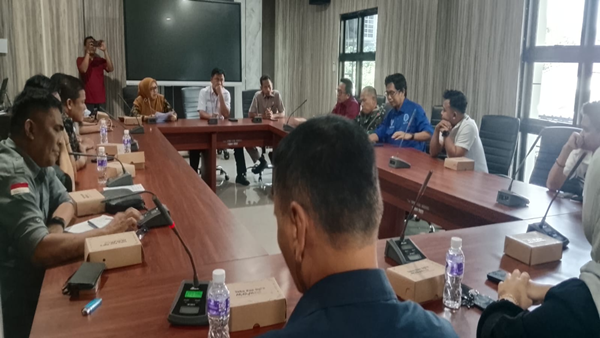 Kisruh MBG di Maros Kian Panas, DPRD Tak Berkutik Hadapi Program Nasional