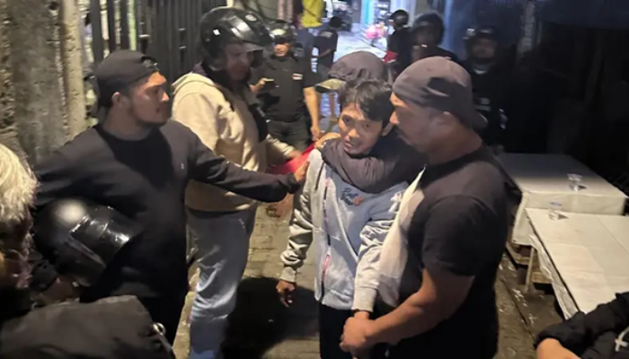 Pura-pura Ambil Peralatan Kerja, Buruh di Makassar Todong Badik dan Cabuli Korban