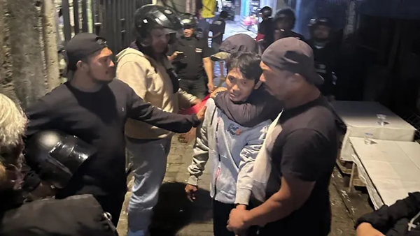 Pura-pura Ambil Peralatan Kerja, Buruh di Makassar Todong Badik dan Cabuli Korban