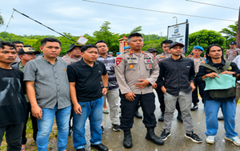 Permintaan Maaf Tak Cukup! Mahasiswa Bombana Kepung Polres, Tuntut Evaluasi Kapolres