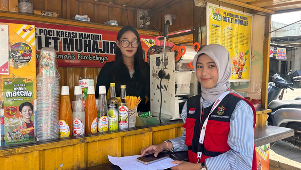 Luar Biasa! Mahasiswa KKN Unhas Sulap UMKM Sidrap Go Digital dalam Hitungan Hari