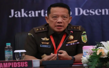 Isu Pengunduran Diri Jampidsus Febrie Berembus di Tengah Kasus Korupsi Batubara