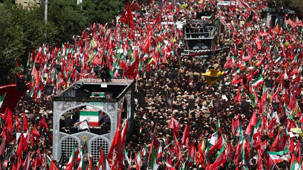 Trump Sebut Iran Memohon Lanjutkan Negosiasi Usai Pemakaman Khamenei