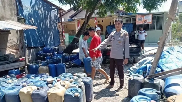 Borong Solar dan Pertalite di SPBU, Penimbun BBM Diciduk Polisi