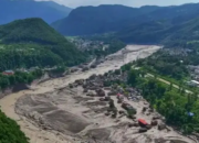 Perbatasan Nepal-China Diterjang Banjir Bandang, 384 Wisatawan Hilang