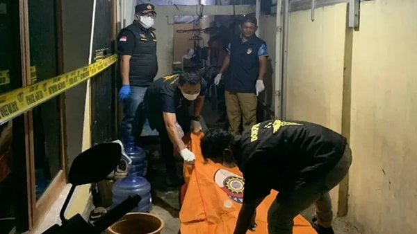 Geger di Gowa! Istri Tewas Ditusuk, Suami Ditemukan Hangus di Dapur