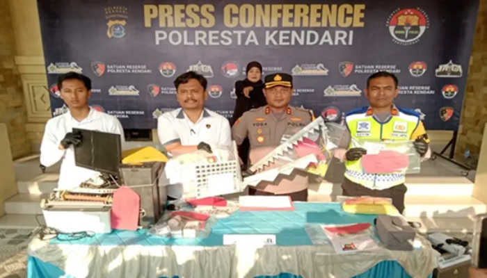 Polisi Ringkus Tiga Pemalsu STNK di Kendari, Uang Hasil Kejahatan untuk Sabu dan Judol