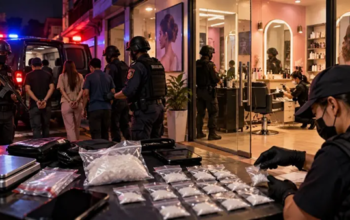 Polisi Gerebek Salon Diduga Jadi Gudang Sabu di Makassar, 4 Orang Diciduk